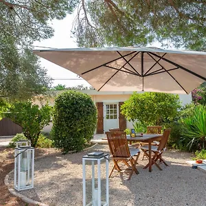 Haus Mit Garten über Der Bucht Von Cannes Vallauris